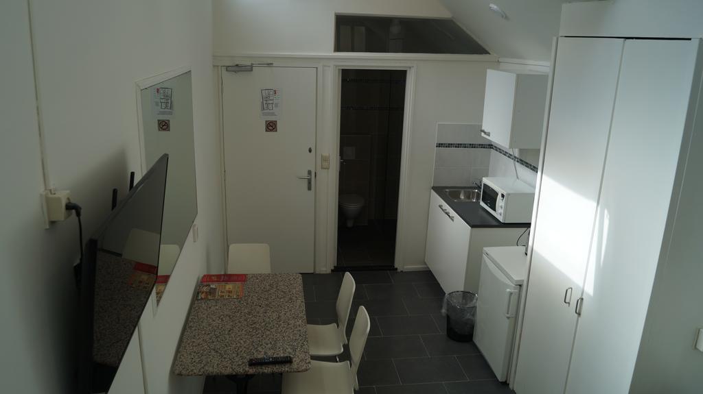 Budget Hotel De Witte Hoeck Amsterdam Wormerveer Dış mekan fotoğraf
