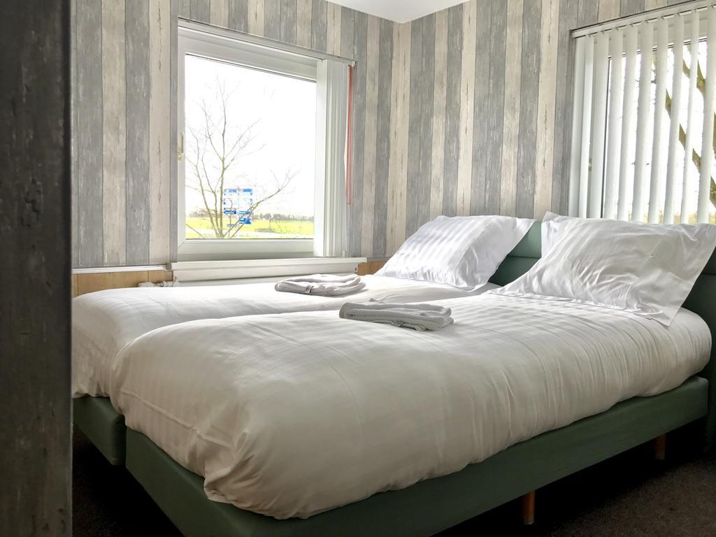Budget Hotel De Witte Hoeck Amsterdam Wormerveer Dış mekan fotoğraf